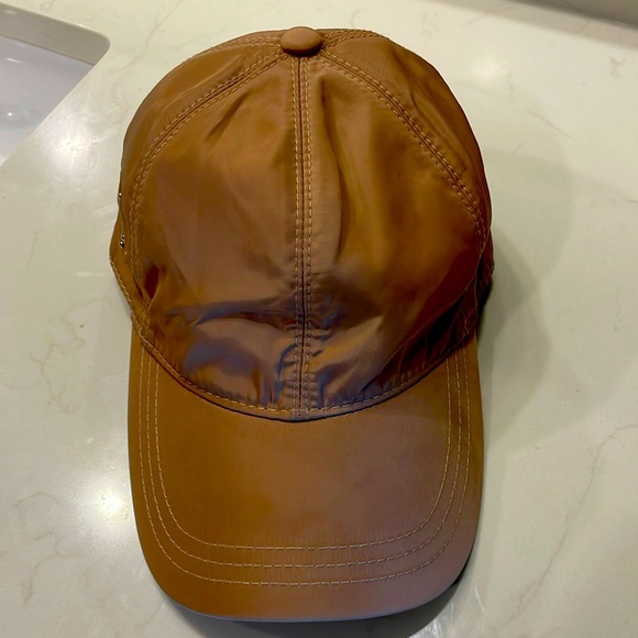 COPY PRADA Unisex Cap - Picture 1 of 5